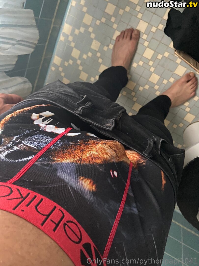 pythonpaige / pythonpapi1041 Alaston OnlyFans Vuotanut Kuva #2