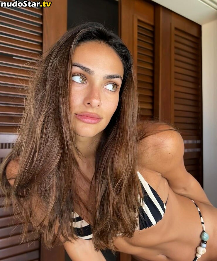 Renata Notni / rennotni Alaston OnlyFans Vuotanut Kuva #5